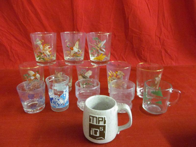 lot 61 image: glassware
