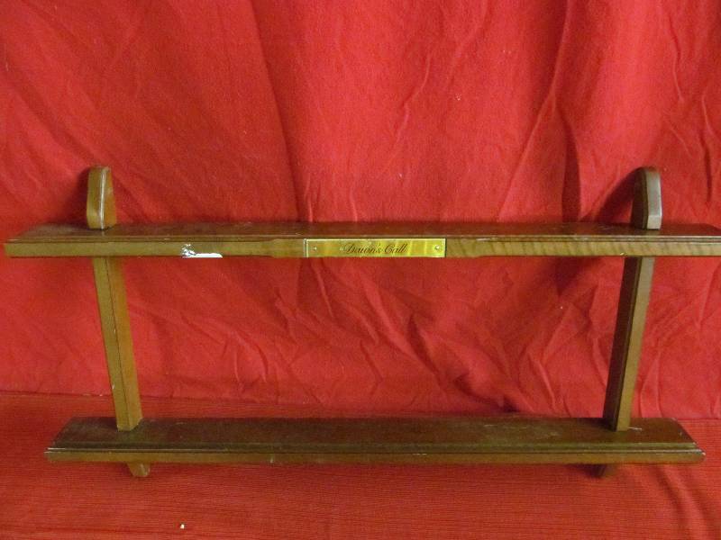 lot 62 image: plate rail shelf