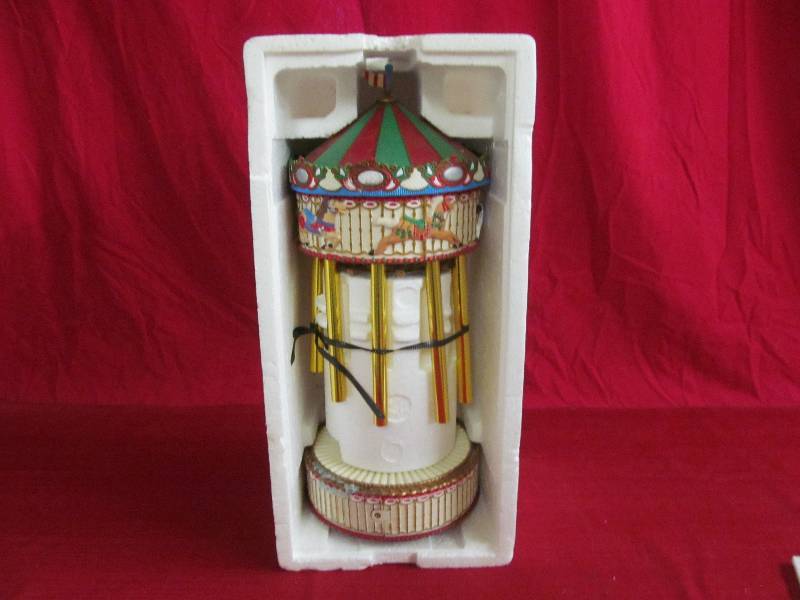 lot 94 image: Musical Carousel