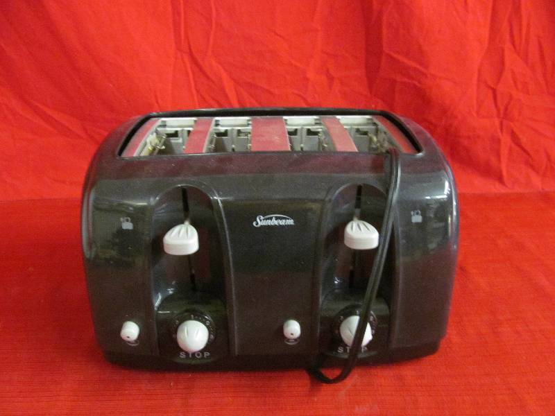 lot 111 image: Sunbeam toaster