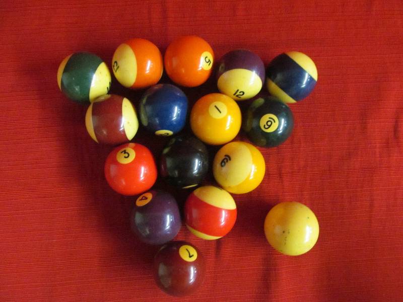 lot 252 image: Pool Balls