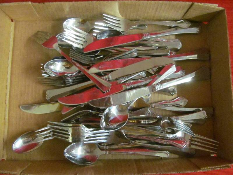 lot 263 image: Flatware