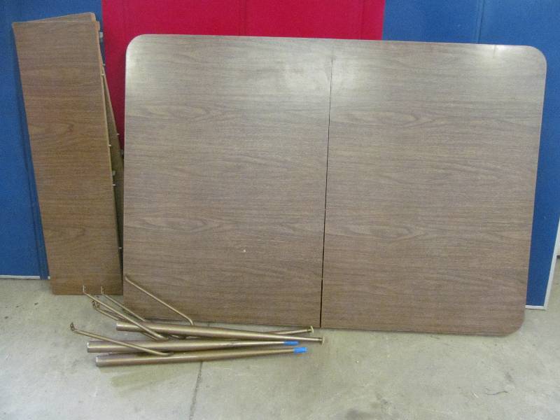 lot 296 image: Table
