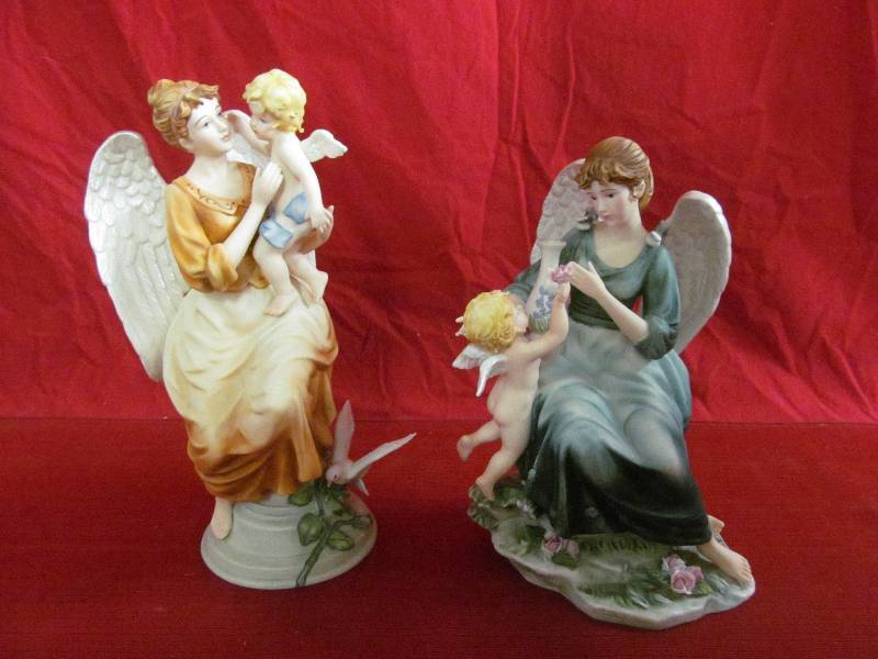 lot 177 image: Angel Figurines