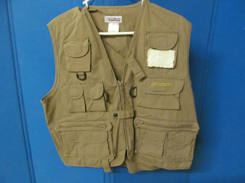 lot 234 image: Fishing Vest
