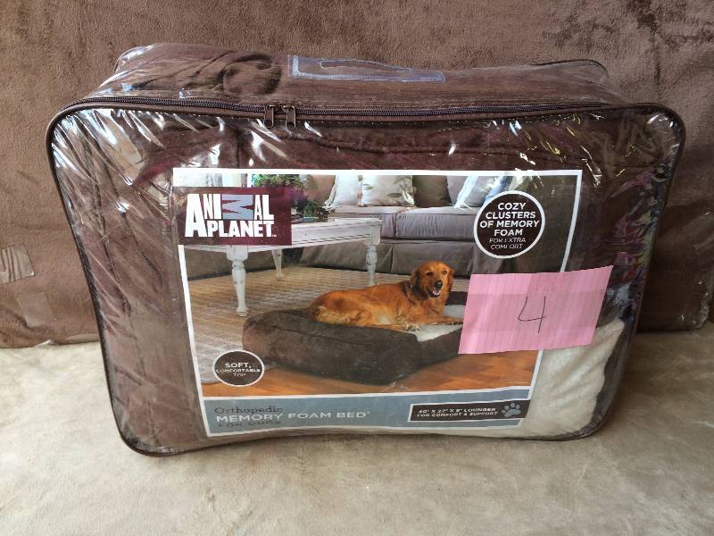 Animal Planet Memory Foam Pet Bed 40x 27x8