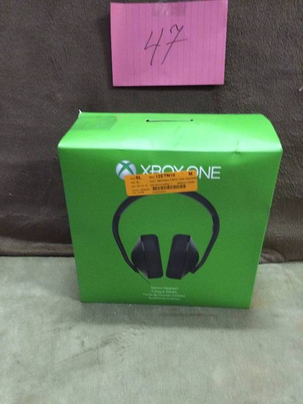 XBOX One Headphones- They work but are damaged