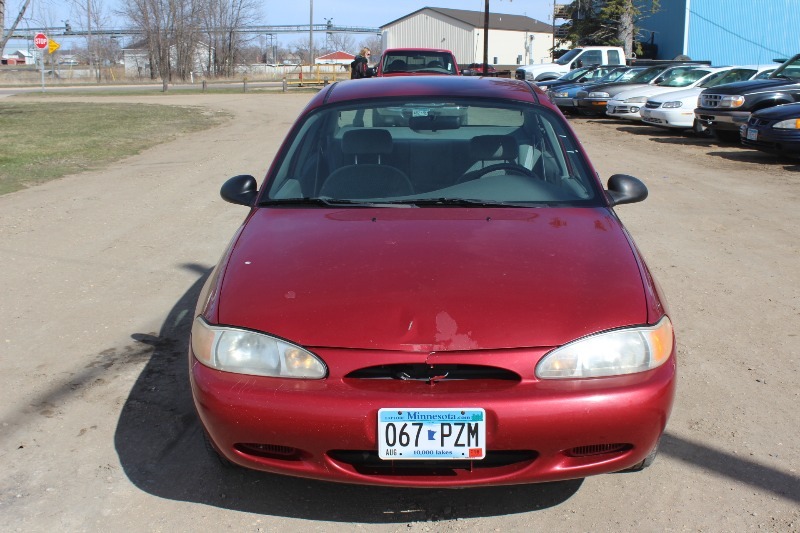 2001 Ford Escort