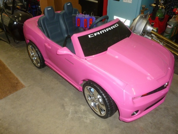 SnS Auctions # 206 Patio, Pool & garage accessories.