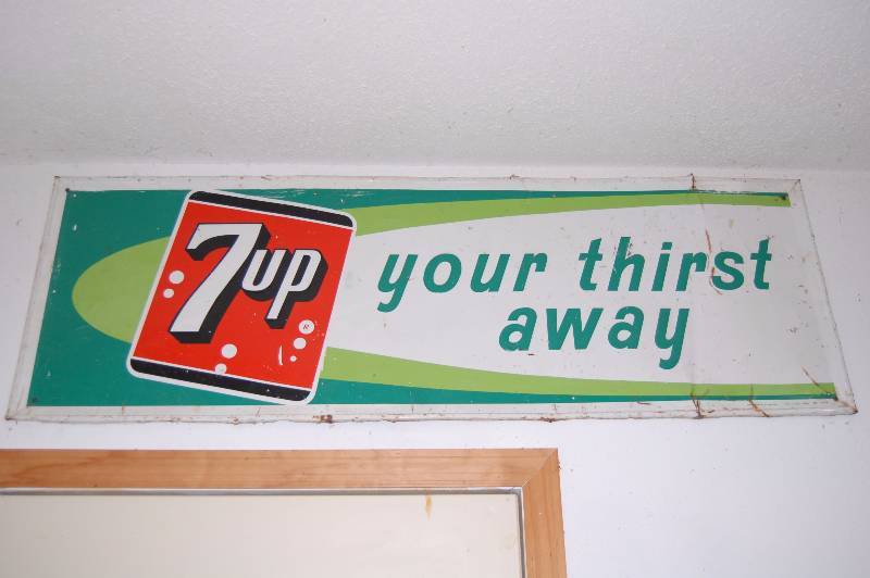Vintage 7-UP Sign