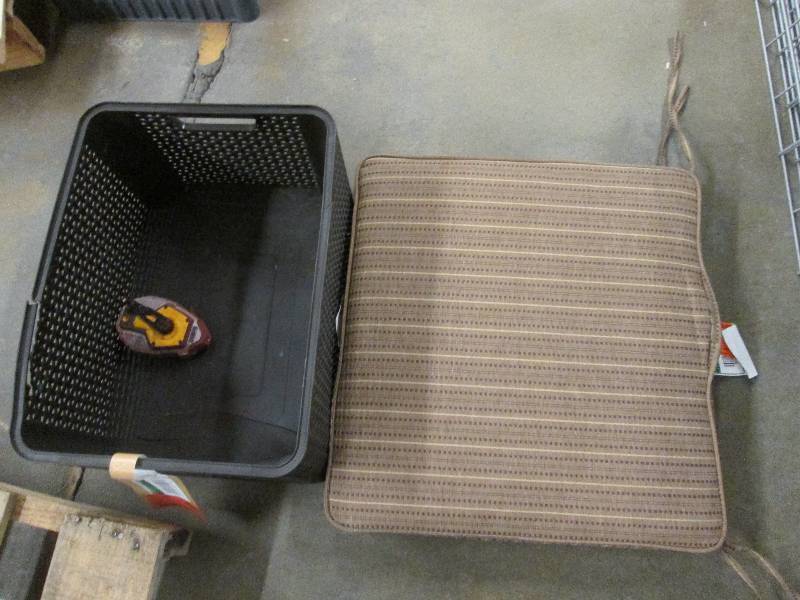 lot 57 image: Tanbrown chair cushion, Woven plas...