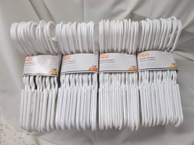 lot 71 image: Lot of 4 packs HDX plastic white ha...