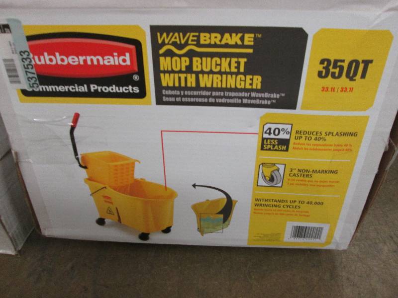 lot 99 image: Rubbermaid 35 Qt Wave Brake Mop Buc...