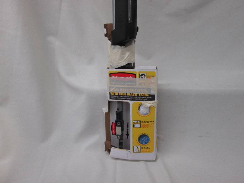 lot 141 image: Rubbermaid Spray Mopping System wit...