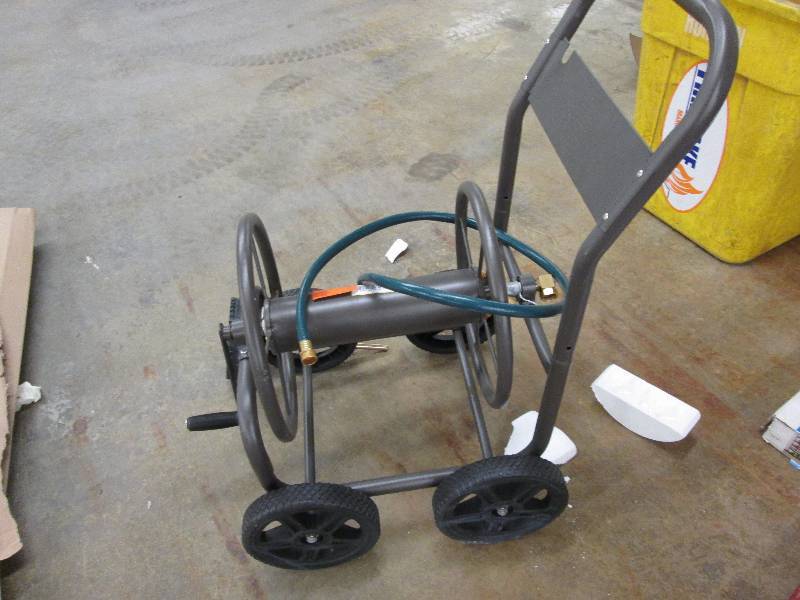 lot 190 image: Liberty Garden 4- Wheel Hose Reel C...