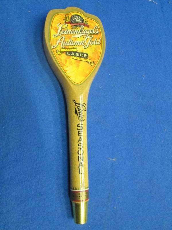 Leinenkiugels Autiumn Gold A fall l...