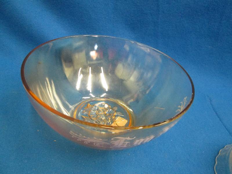 Large decorated serving bowl ...