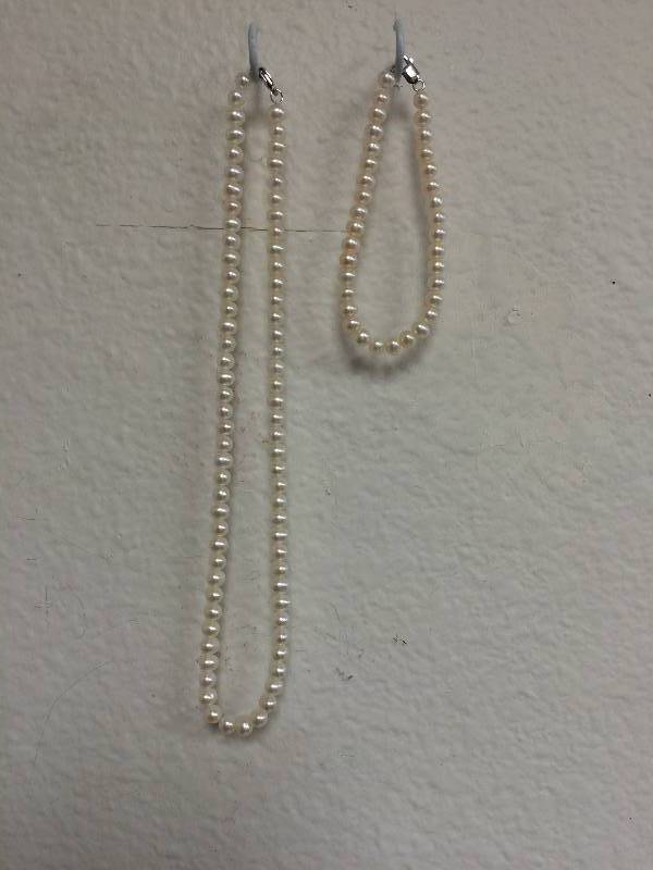 Faux Pearl Jewelry Set