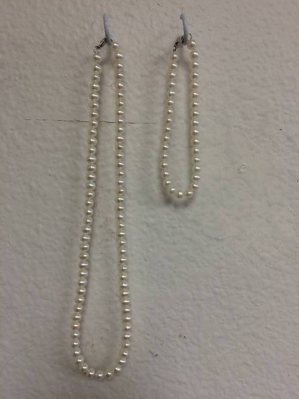 Faux Pearl Necklace and Bracelet
