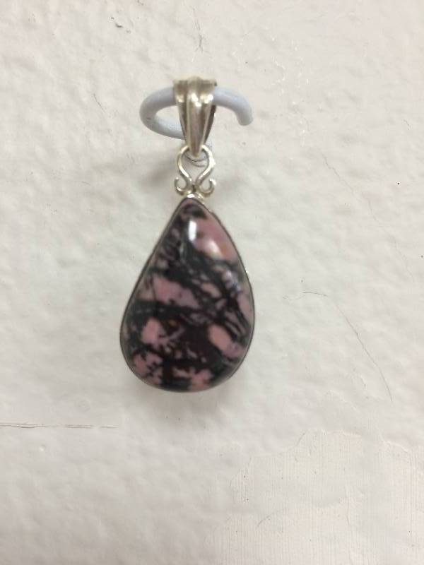 Silver OnyxPink Pendant