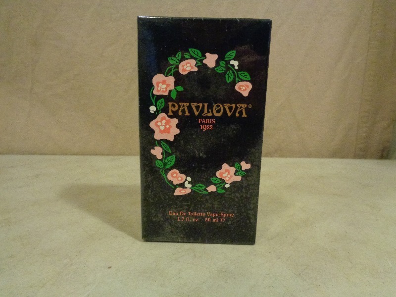 lot 37 image: New Perfume