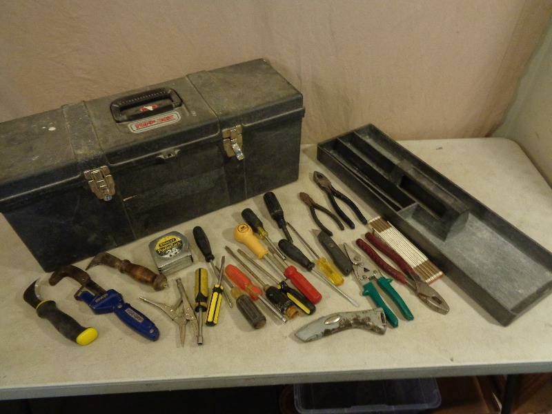 lot 92 image: Toolbox with Contents