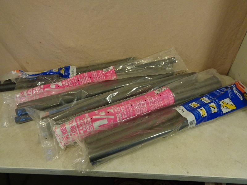 lot 104 image: Assorted Pipe Insulation