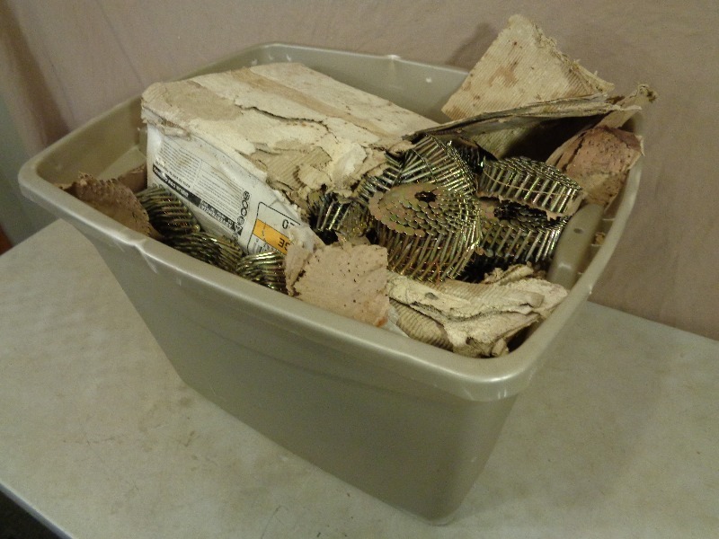 lot 113 image: 3 Cases of Roofing Nails