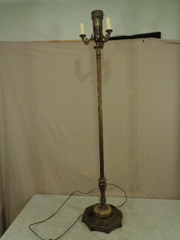 lot 161 image: Antique Floor Lamp