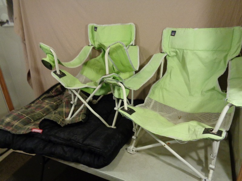 lot 162 image: Coleman Sleeping Bag and Lawn Chairs