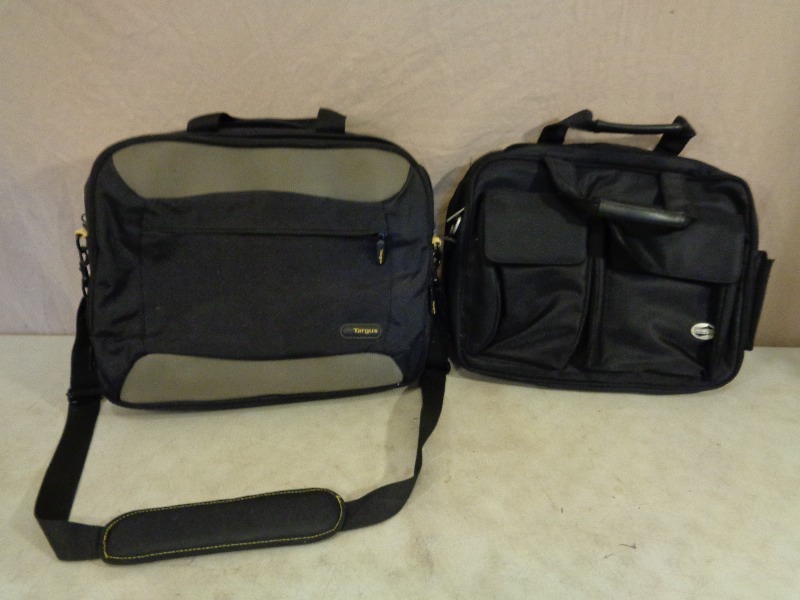 lot 196 image: 2 Laptop Bags  Briefcases