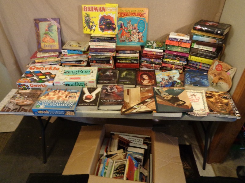 lot 205 image: Large Lot of Assorted Books and Games