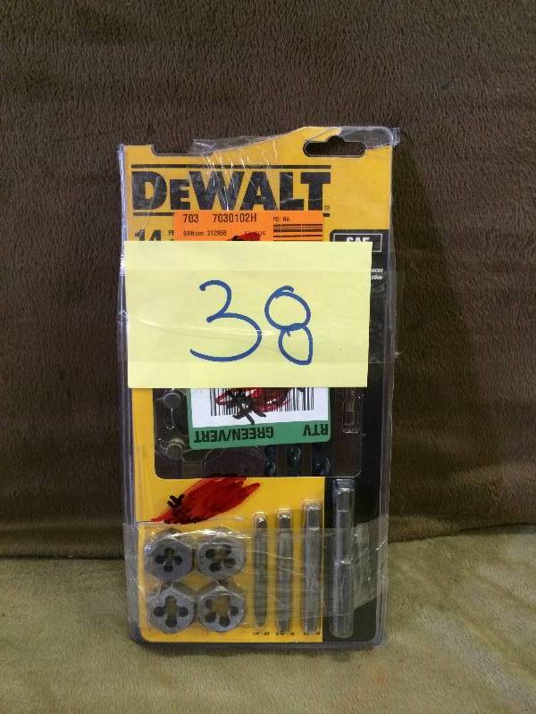 Dewalt Fractional Tap and Large Hexagon Die Set (14-Piece)