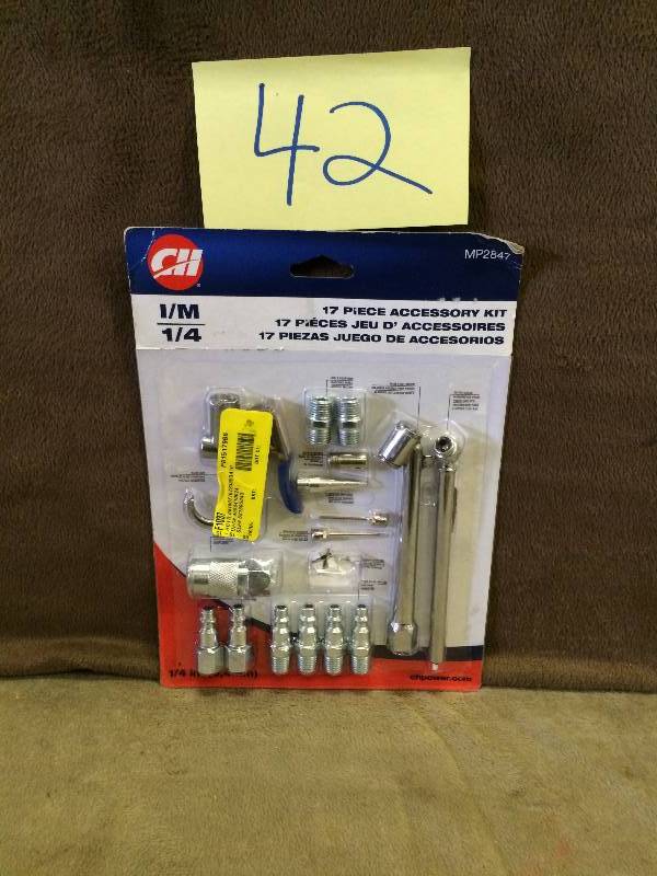 Campbell Hausfeldt 17 pc accesory Kit