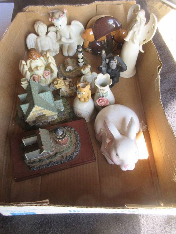 COLLECTIBLE KNICK KNACKS VINTAGE, NEW, ANTIQUE,TOOLS, HOUSEHOLD,COLLECTIBLE TOYS KBID