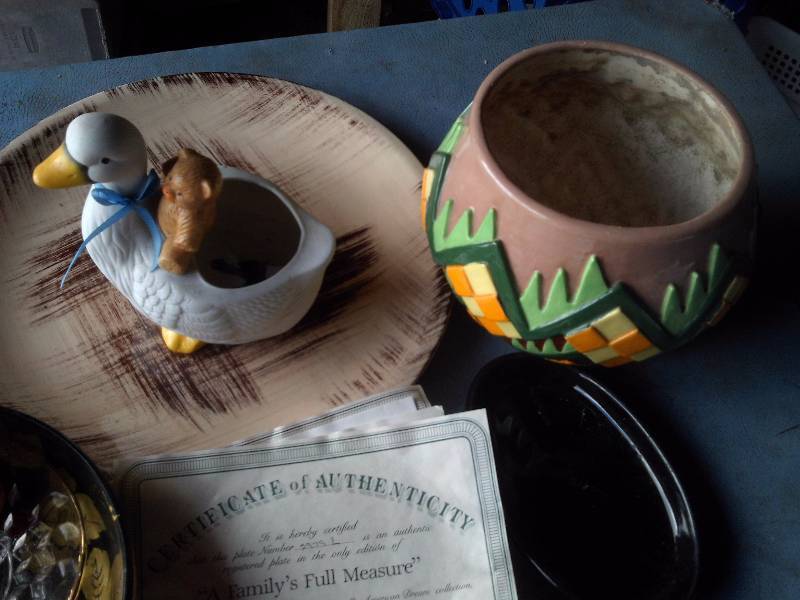collectible glass wear and collector plates