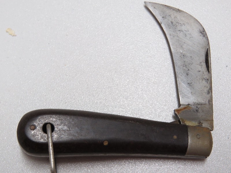 Knife