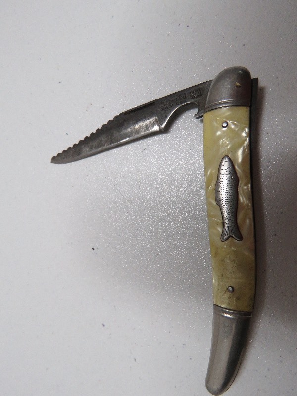 Knife