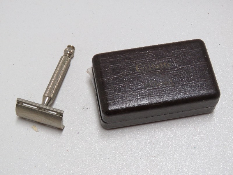 two vintage shavers