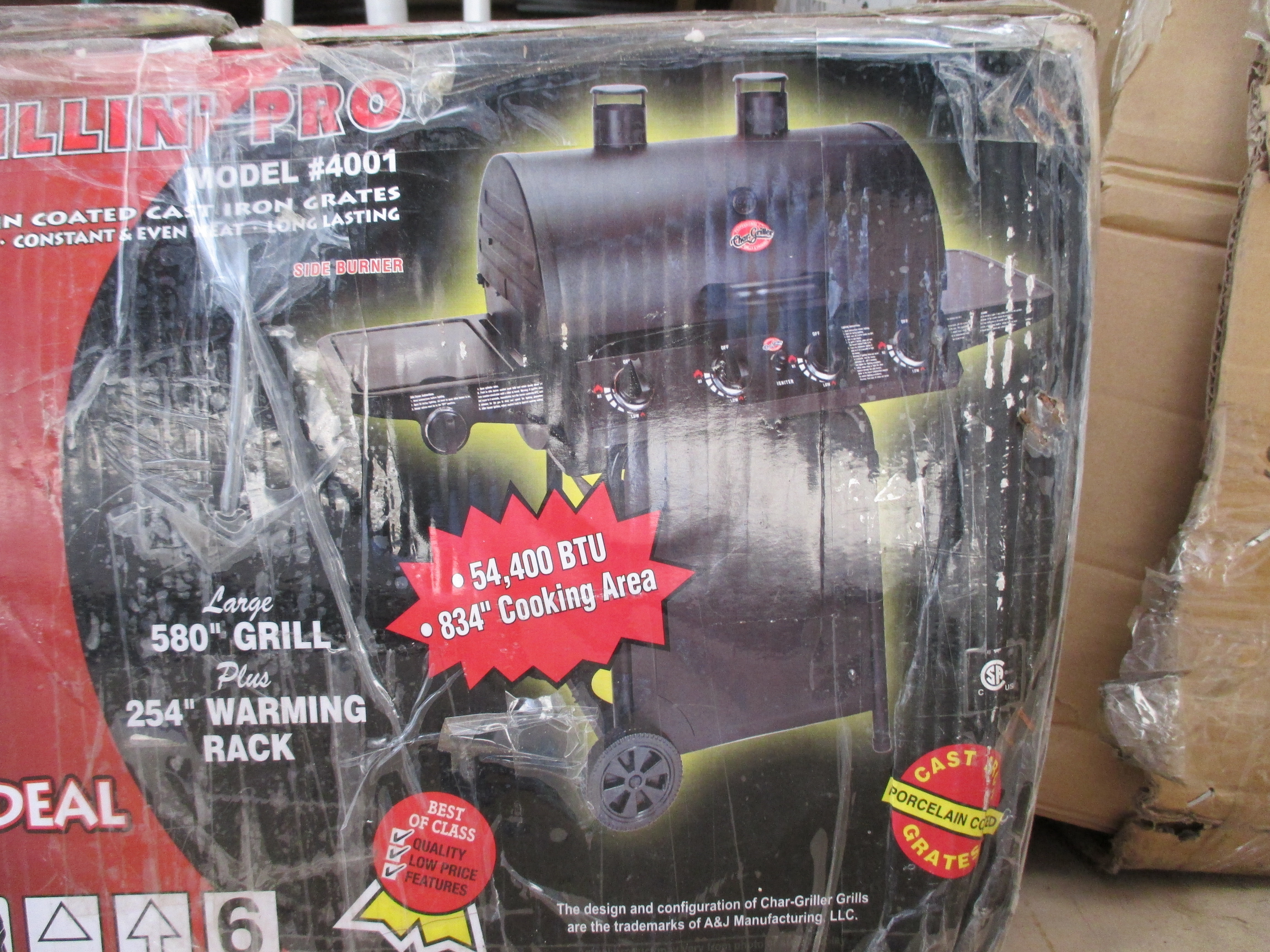 lot 173 image: Char-Grill Grillin Pro