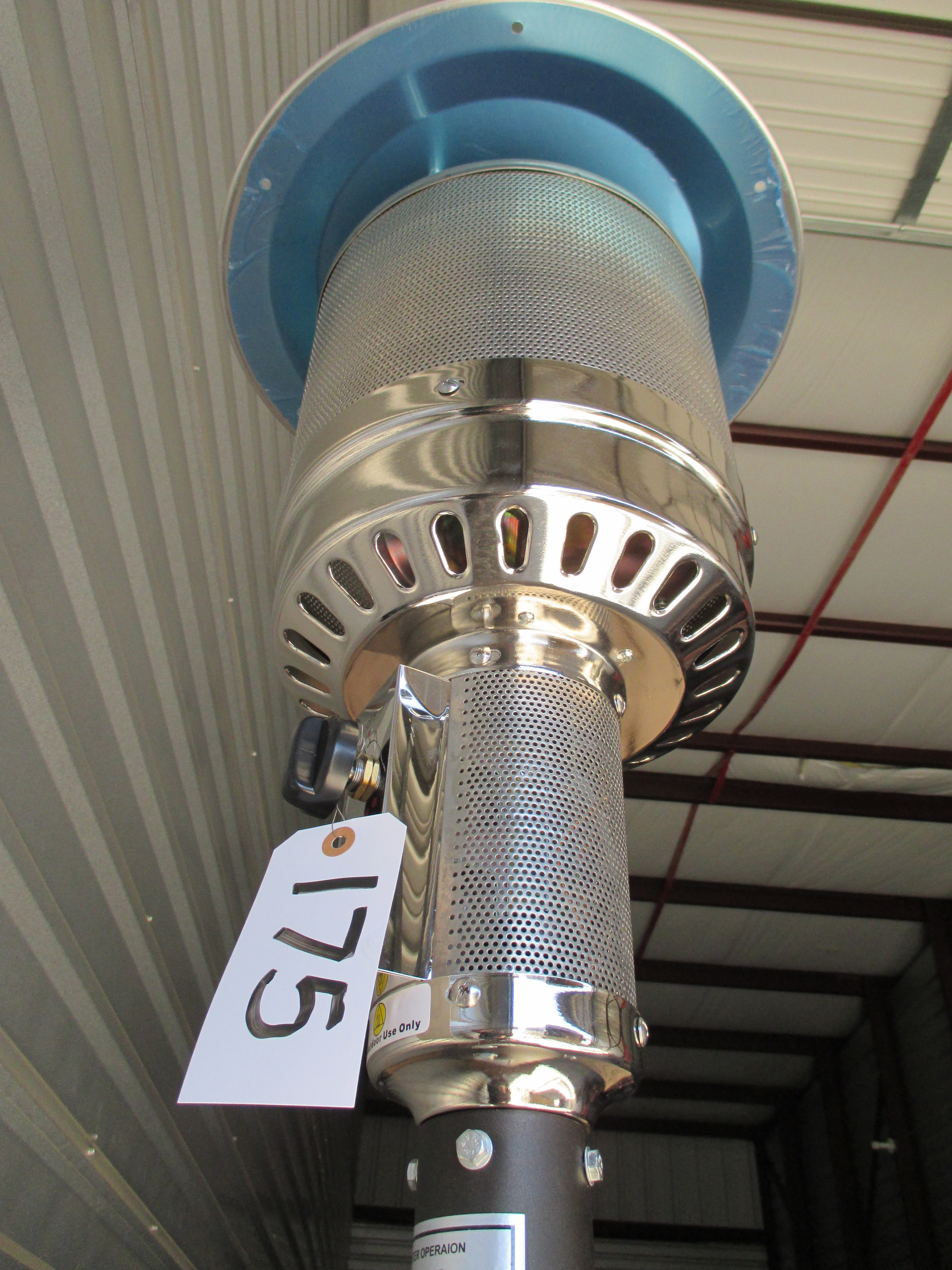 lot 175 image: Patio Heater