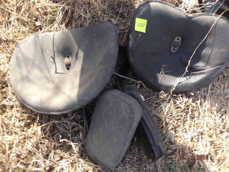 2 tractor replacement seats