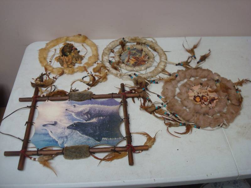 Lot Of Hanging Native American Art Decor...