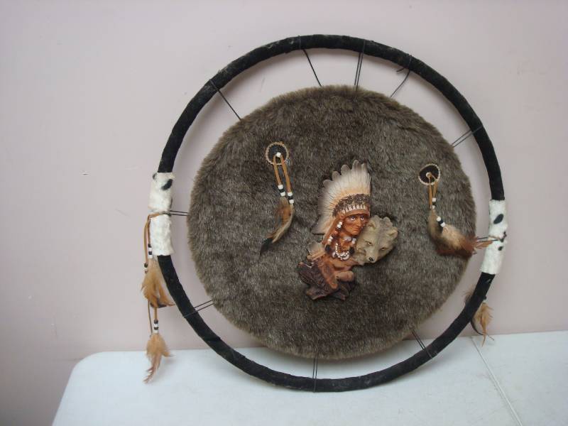 Native American Round Decor...