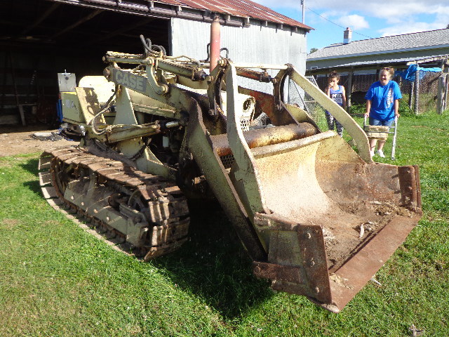 Case Dozer