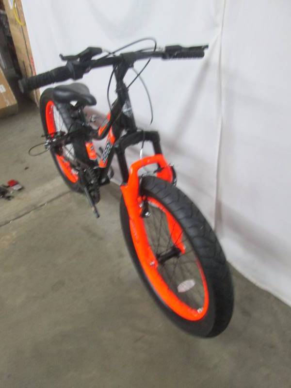 Huffy fat hot sale tire bike