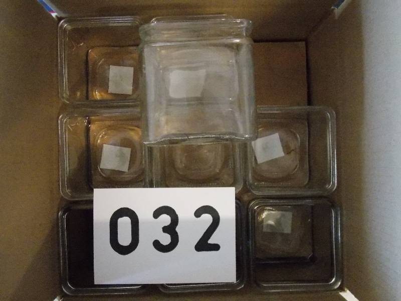 4 CLEAR CUBES 18 PCS