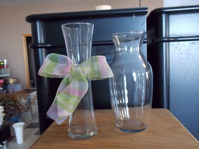 8 VASES 26 PCS