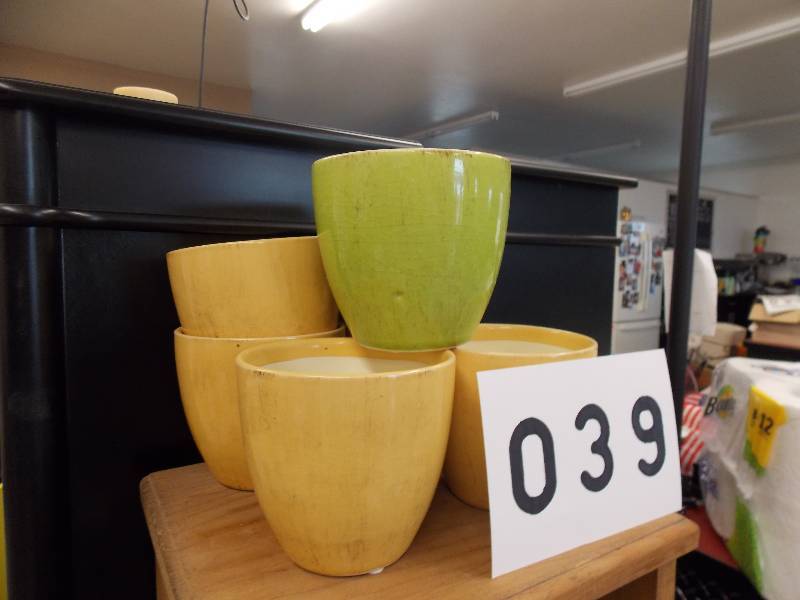 4 TALL 4 12 OPENING YELLOW CERAMIC CONTAINERS 6 PCS 1- GREEN