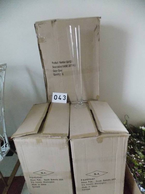 28 TALL TRUMPET VASES 24PCS